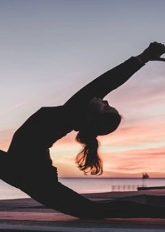 Online - Yoga og afspænding - forår 2026 - Klik for at tilmelde dig